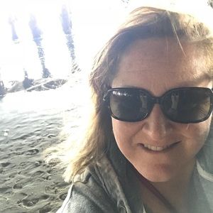 Meet your Posher, Jenny